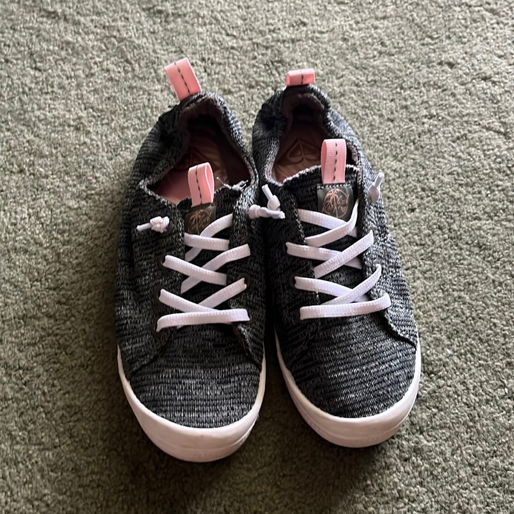 Roxy shoes
